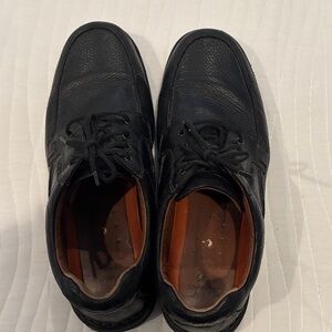 Clarks Black Leather Lace-Up Oxford Shoes